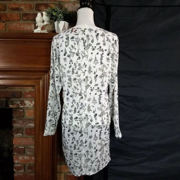 Joe Fresh White Floral Shift Dress - Picture 3 of 10